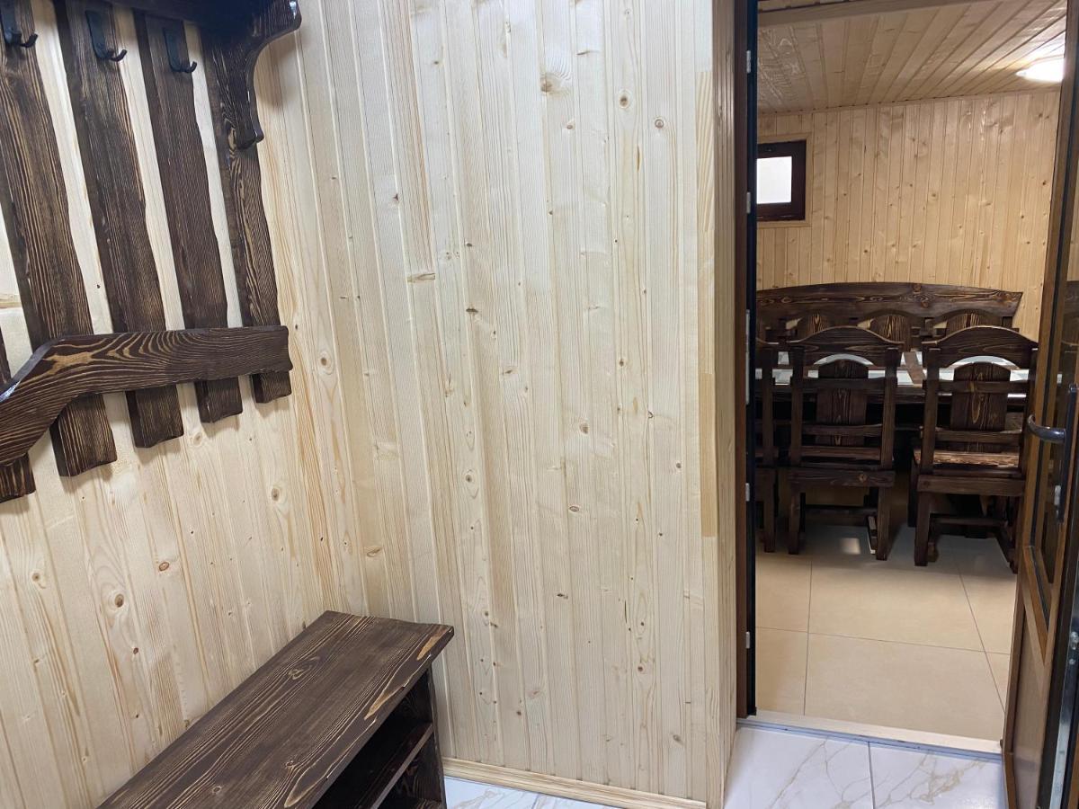 Smerekovyi Dvir Poljana Exterior foto